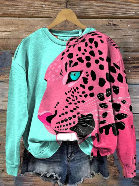 Round Neck Sweater with Stylish Print