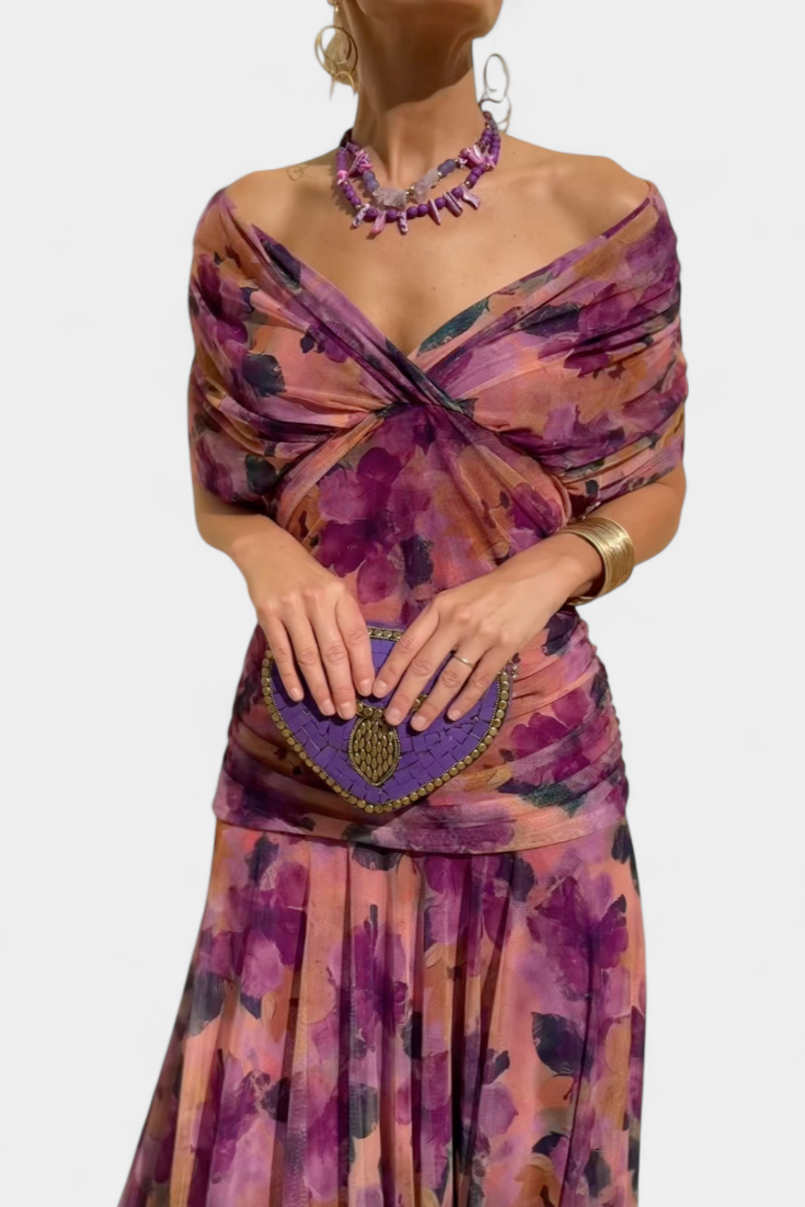 Hayden Laluna® | Elegant Dress With V-Neckline