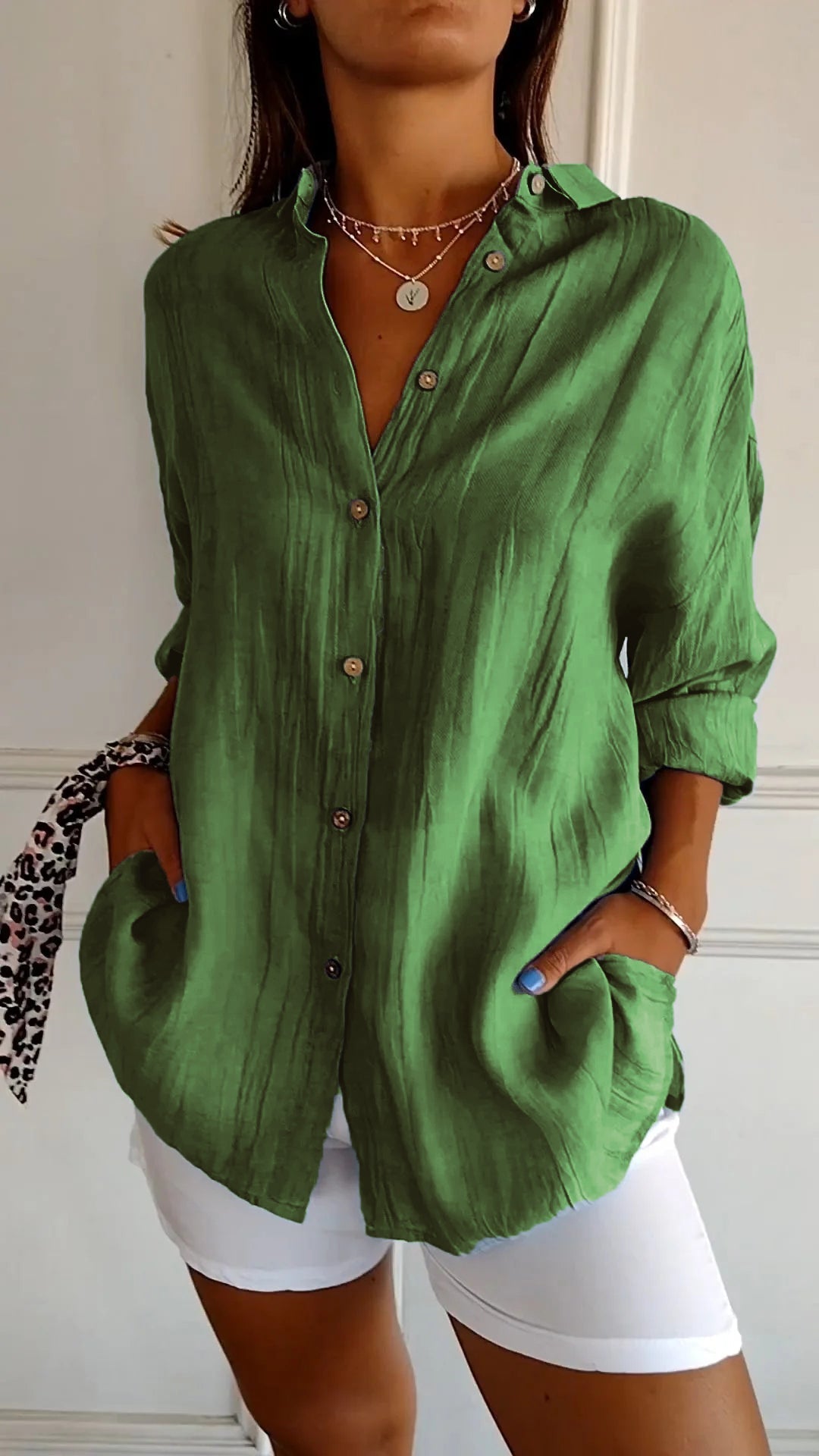 Sasha | Elegant Shirt with Pleated Style